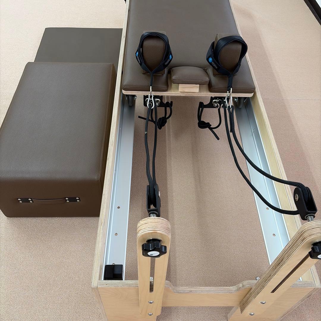 MotioncarePILATESリフォーマー美品