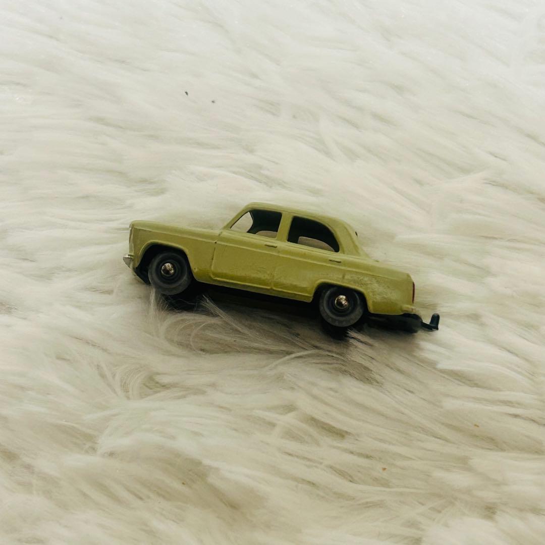 ミニカー MATCHBOX No.30 MOKO LESNEY