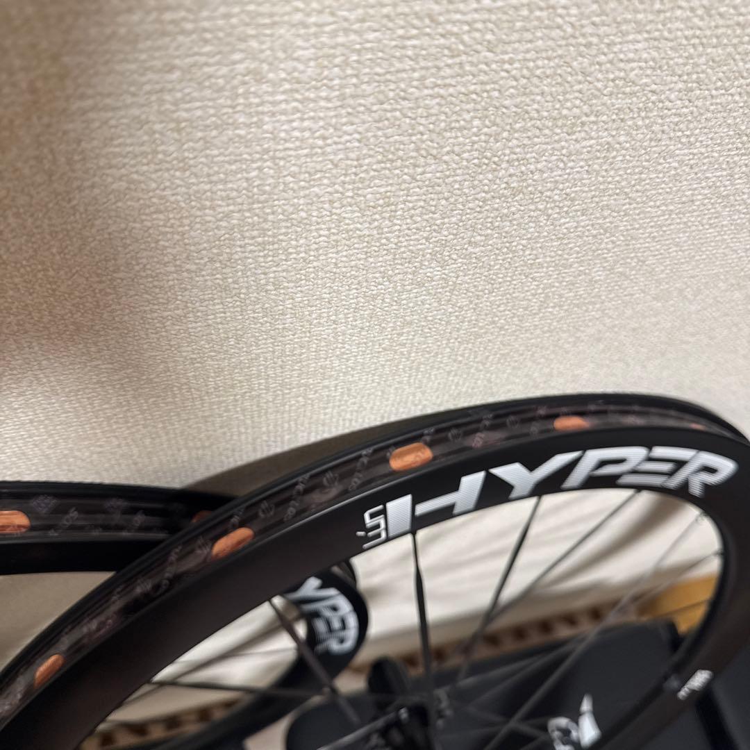 フジチカドウシル施工済 lun hyper 3.0 D45 カーボンホイール