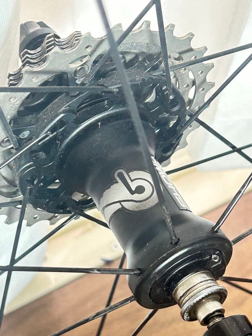 700C アルミニウム クリンチャーホイール 11速