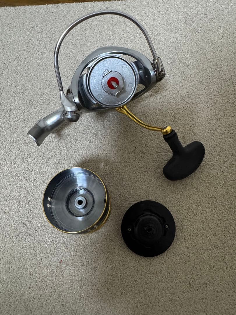 Daiwa FREAMS LT 4000DD-C スピニングリール