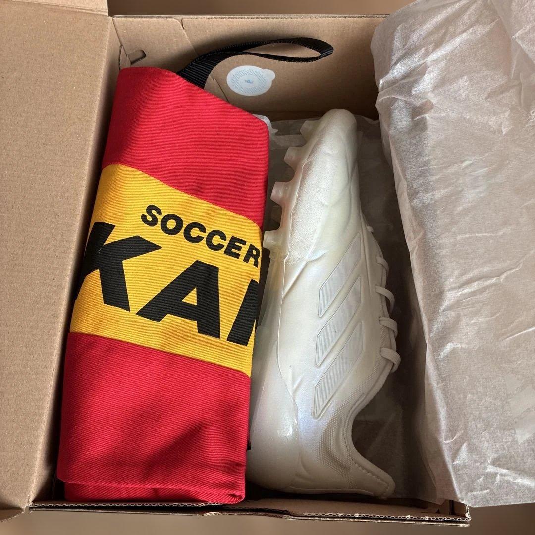 adidasサッカースパイク