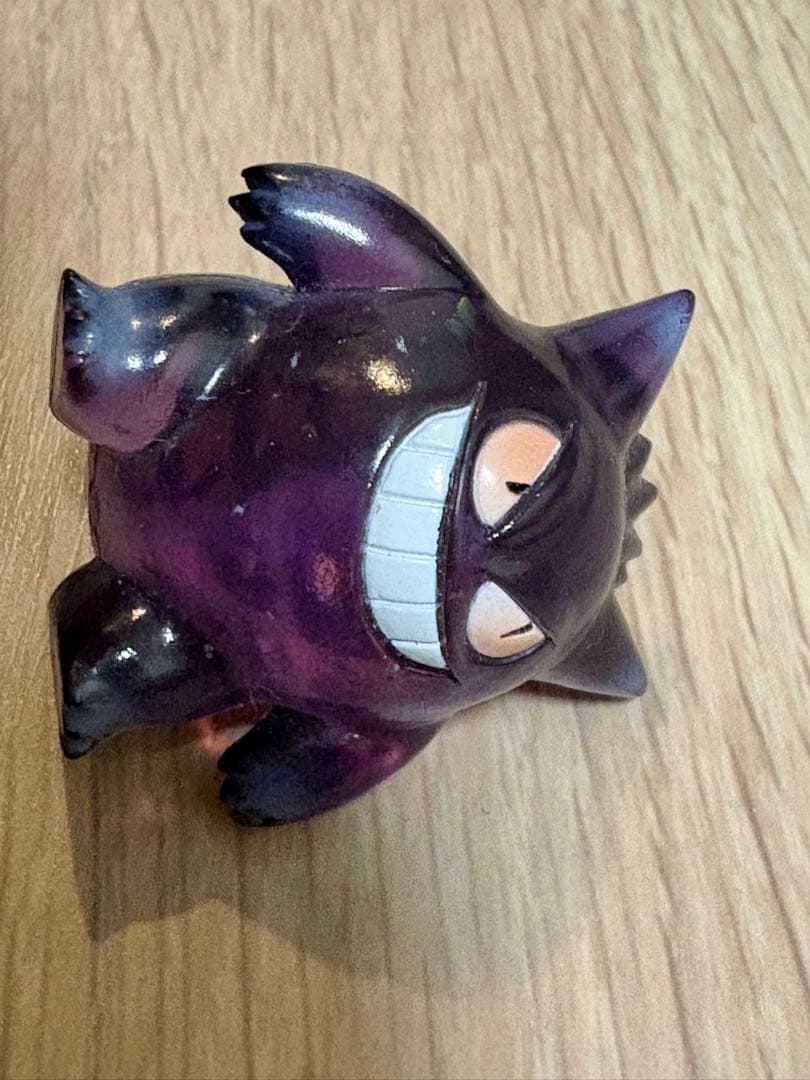 ポケモン　ゲンガー　フィギュア