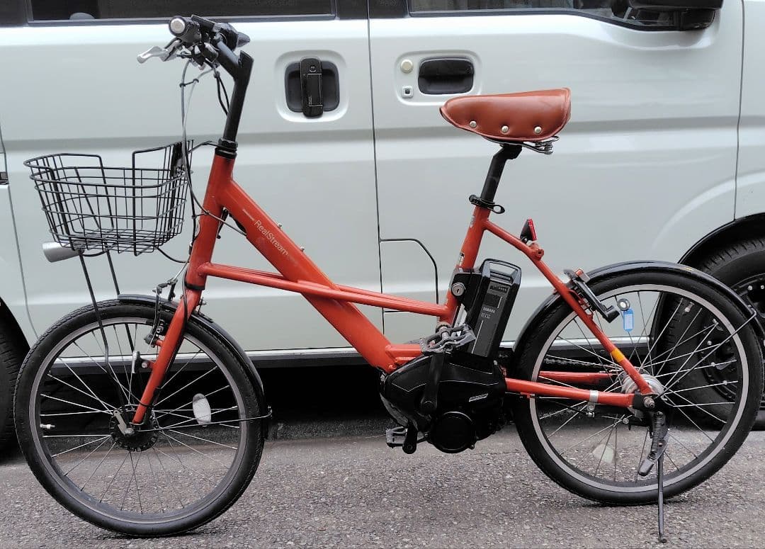 BSリアルストリーム　mini　20型 バッテリー大容量12.3Ah 充電器付