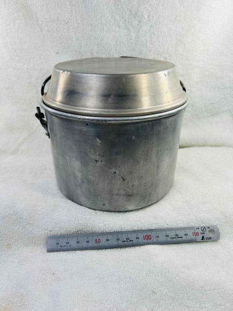 中古品　イギリスのメーカーHottonホットン社ブルドッグ　ビリー缶中型アルミ製