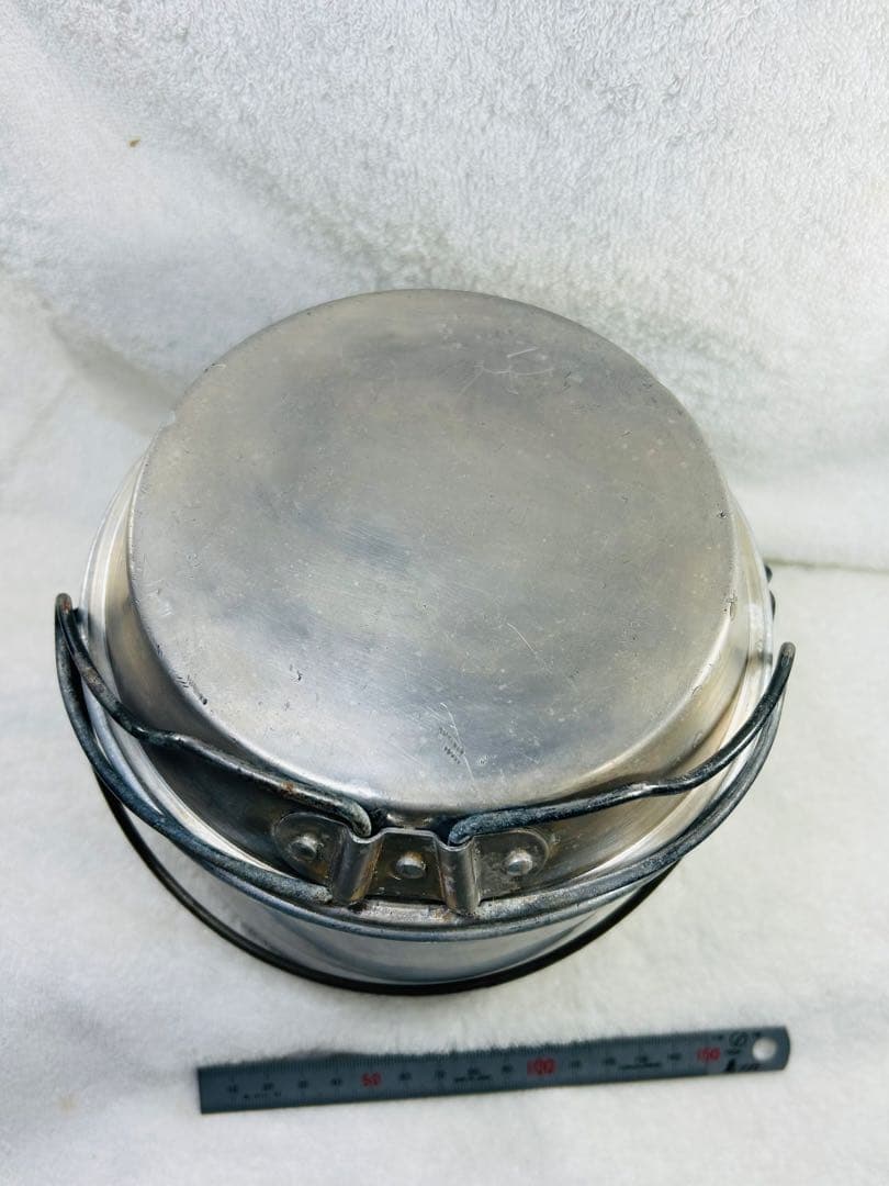中古品　イギリスのメーカーHottonホットン社ブルドッグ　ビリー缶中型アルミ製