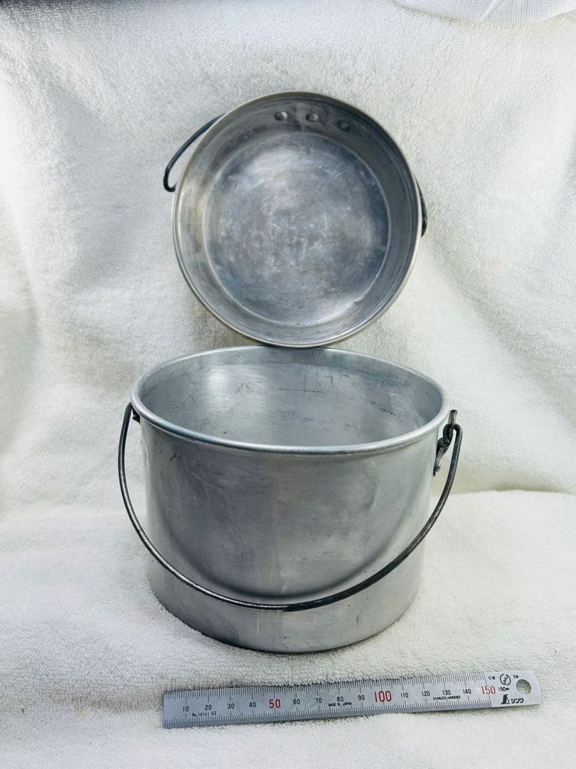 中古品　イギリスのメーカーHottonホットン社ブルドッグ　ビリー缶中型アルミ製