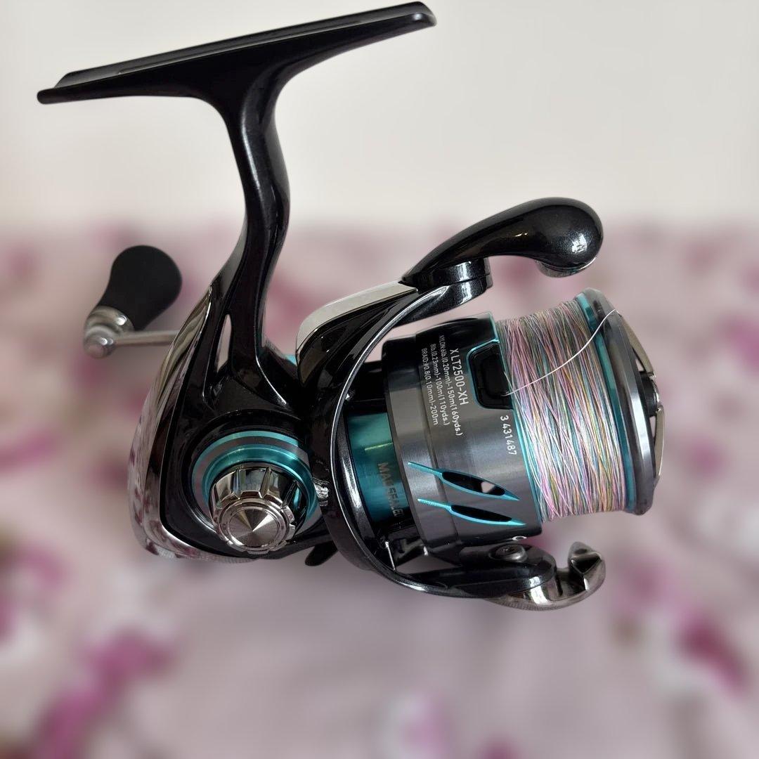 リール DAIWA EMERALDAS X LT2500-XH