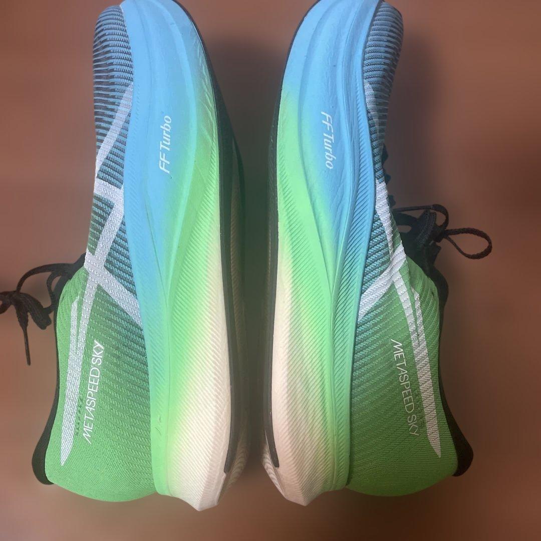 ASICS メタスピードスカイプラス　25.5cm