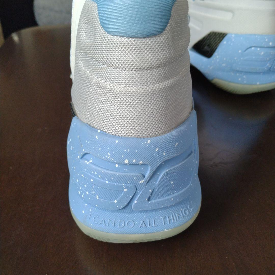 UNDER ARMOUR カリー3　Birthday海外限定モデル