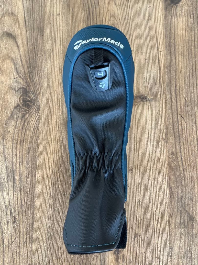 TaylorMade QI4D MAX LITE Rescue 4 23°