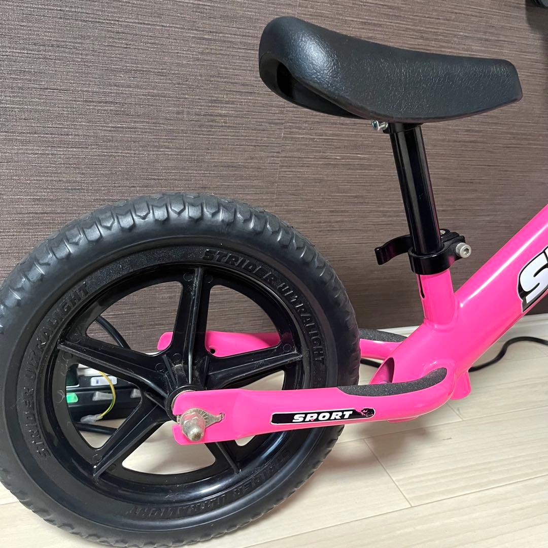 美品　STRIDER ストライダー　12インチ　ピンク　バランスバイク