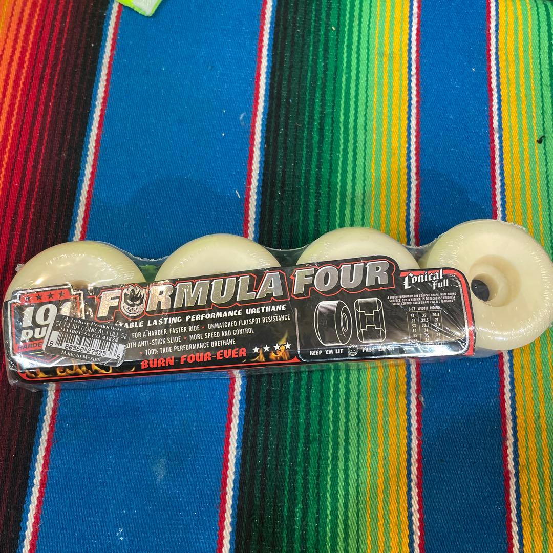 スケートボード SPITFIRE FORMULA FOUR 101 DURO 58mm