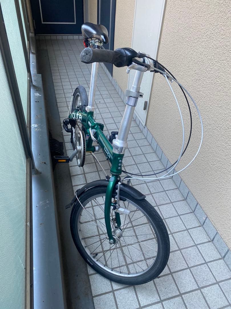 ダホン折りたたみ自転車 緑色 コンパクトデザイン