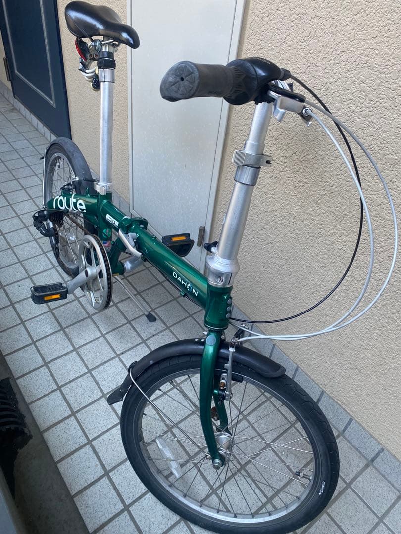 ダホン折りたたみ自転車 緑色 コンパクトデザイン