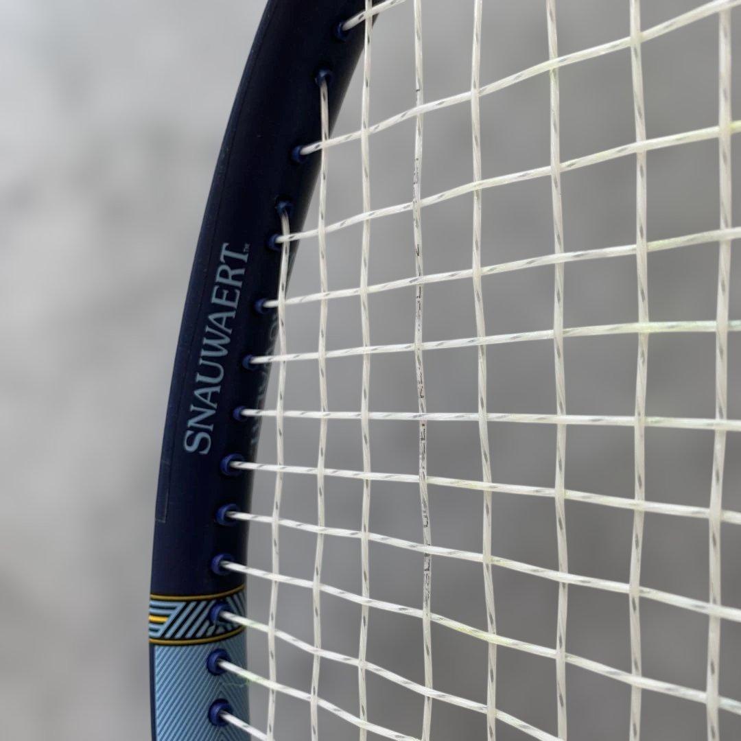 極美品✨ YONEX SNAUWAERT テニスラケット　ヨネックス