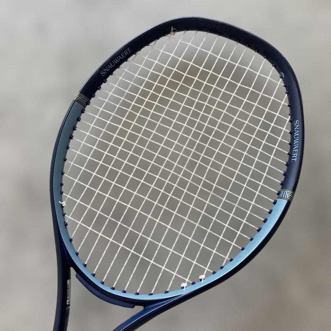 極美品✨ YONEX SNAUWAERT テニスラケット　ヨネックス