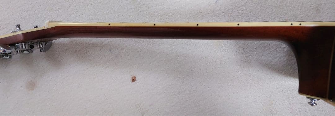 アコースティックギター　Morris　MF-601