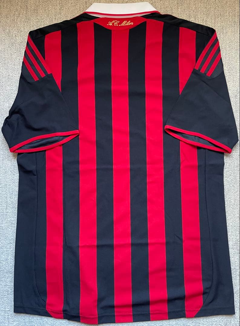 【新品】ACミラン　09-10シーズン ユニフォーム　サイズＯ(XL)