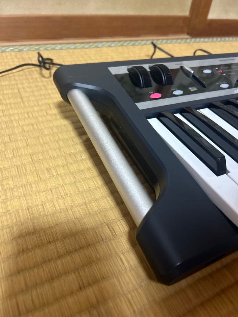 【美品】KORG X50 シンセサイザー 61鍵盤 コルグ