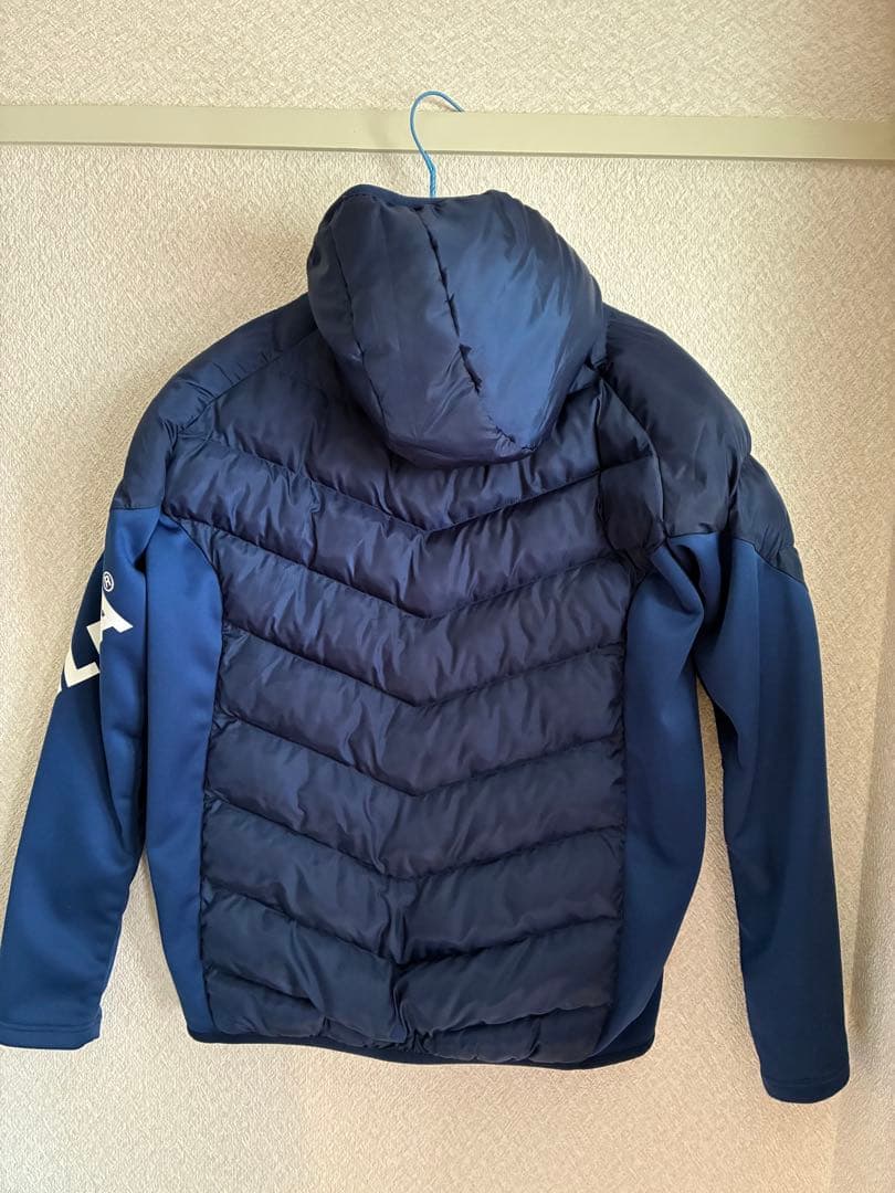 アスレタ ATHLETA 中綿ウォームジャケット　ネイビー　M
