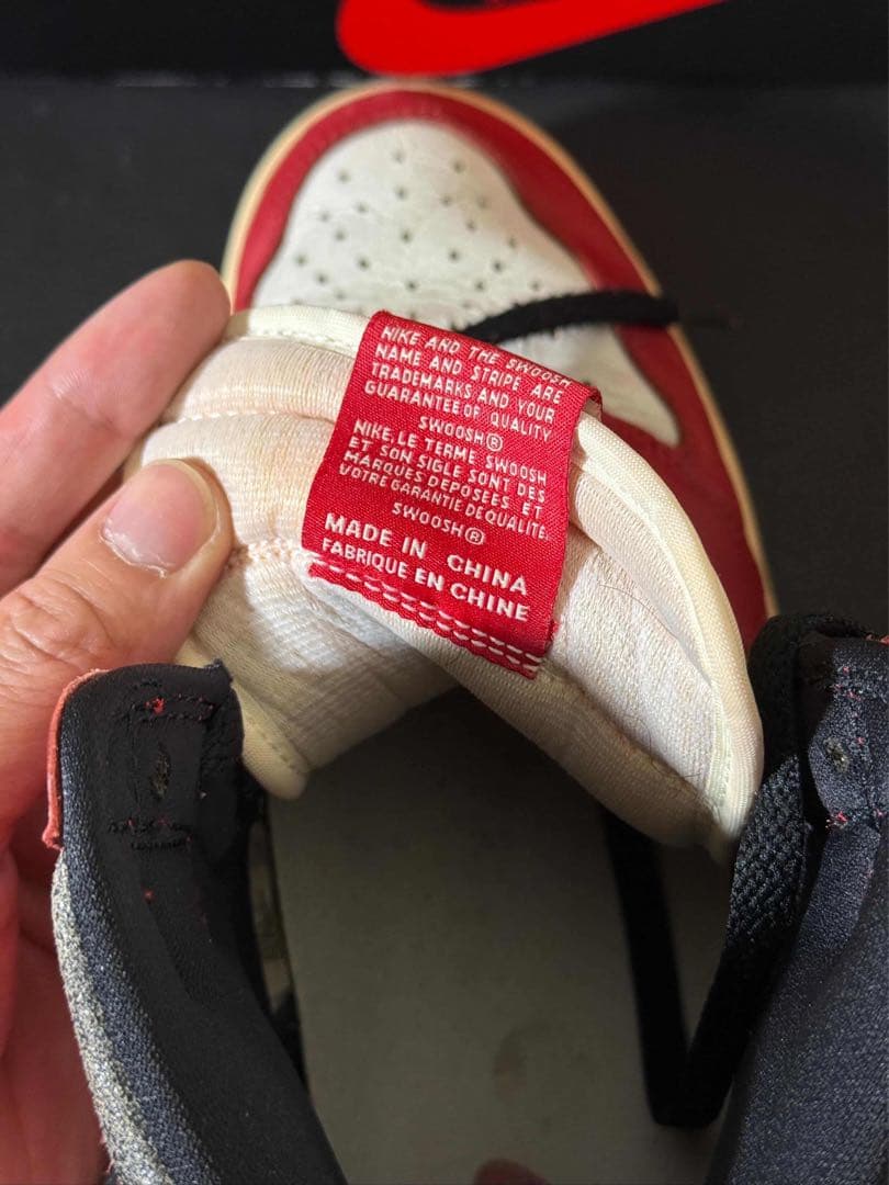 シューズ(男性用) Air Jordan 1 High OG Lost & FoundChicago