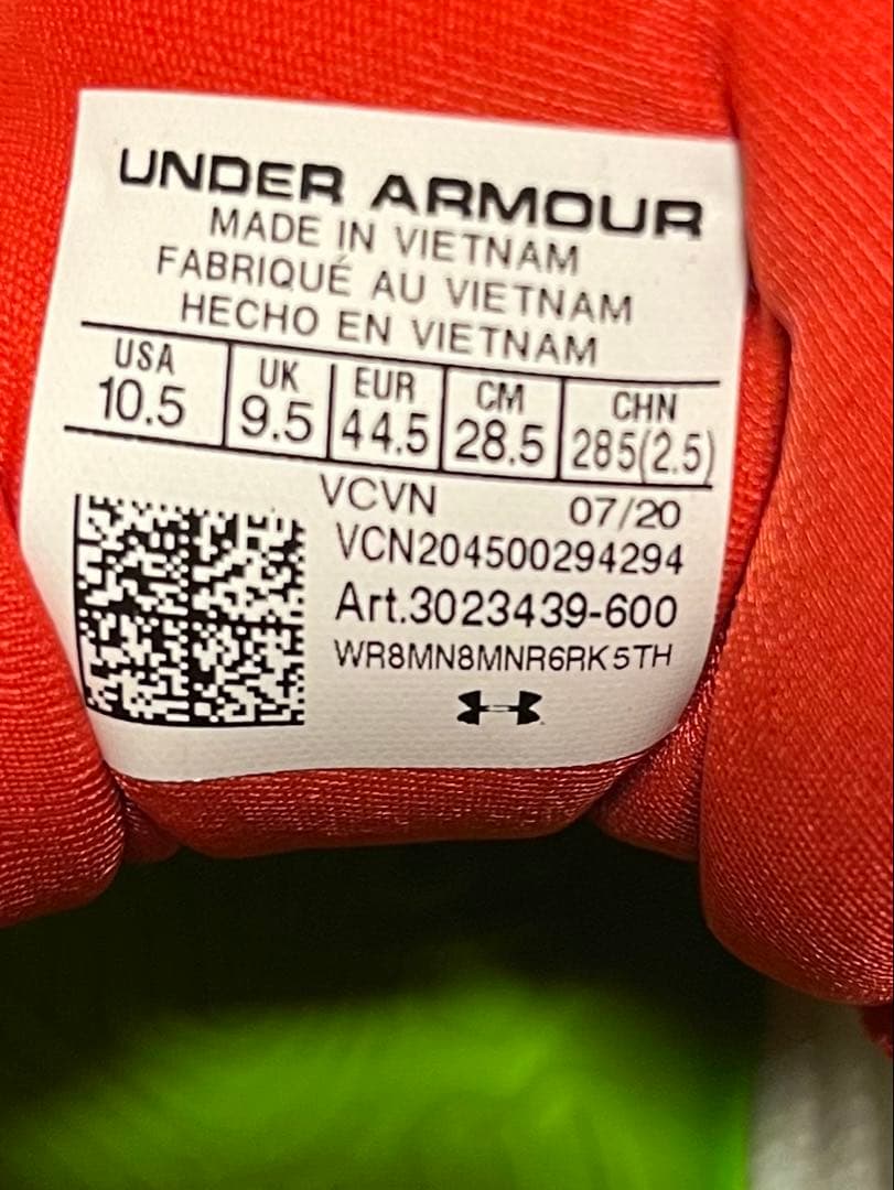 UnderArmour Pure スパイクシューズ レッド/ホワイト 28.5