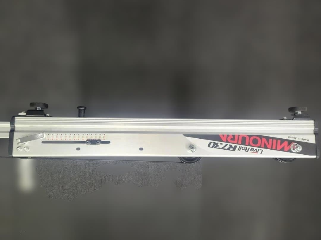 中古品　ミノウラ　R730 LiveRoll 3本ローラー