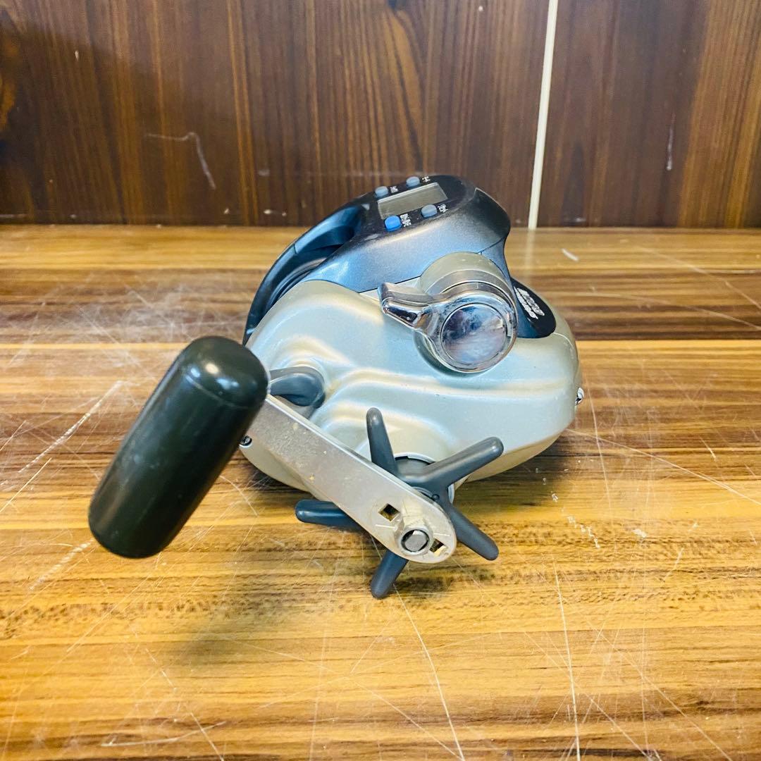 山*勇様 Q3135 Daiwa 電動リール　Super Tanacom S 6