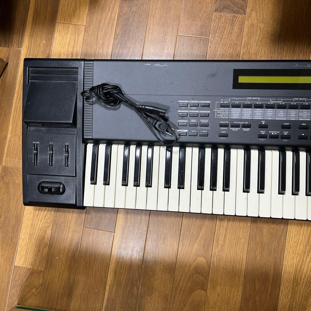 【ジャンク品】ローランドXP-50 4月末まで限定出品　音出ません