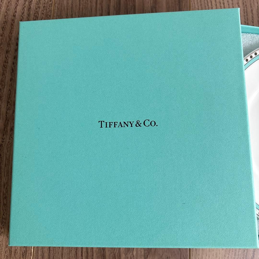 新品未使用Tiffany & Co. プラチナブルーバンド プレート2枚セット