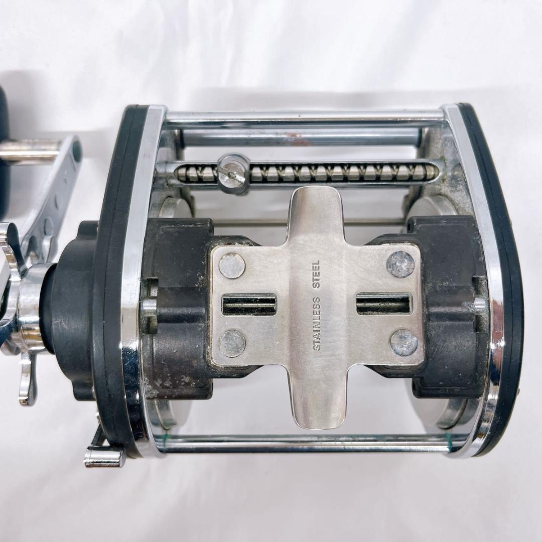 ダイワ SuperDynamic スーパーダイナミック ST-900 両軸リール