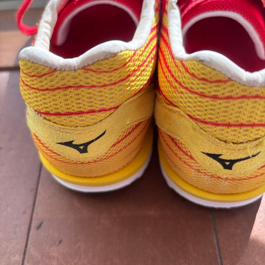 Mizuno 陸上競技用シューズ レッド/イエロー　25cm