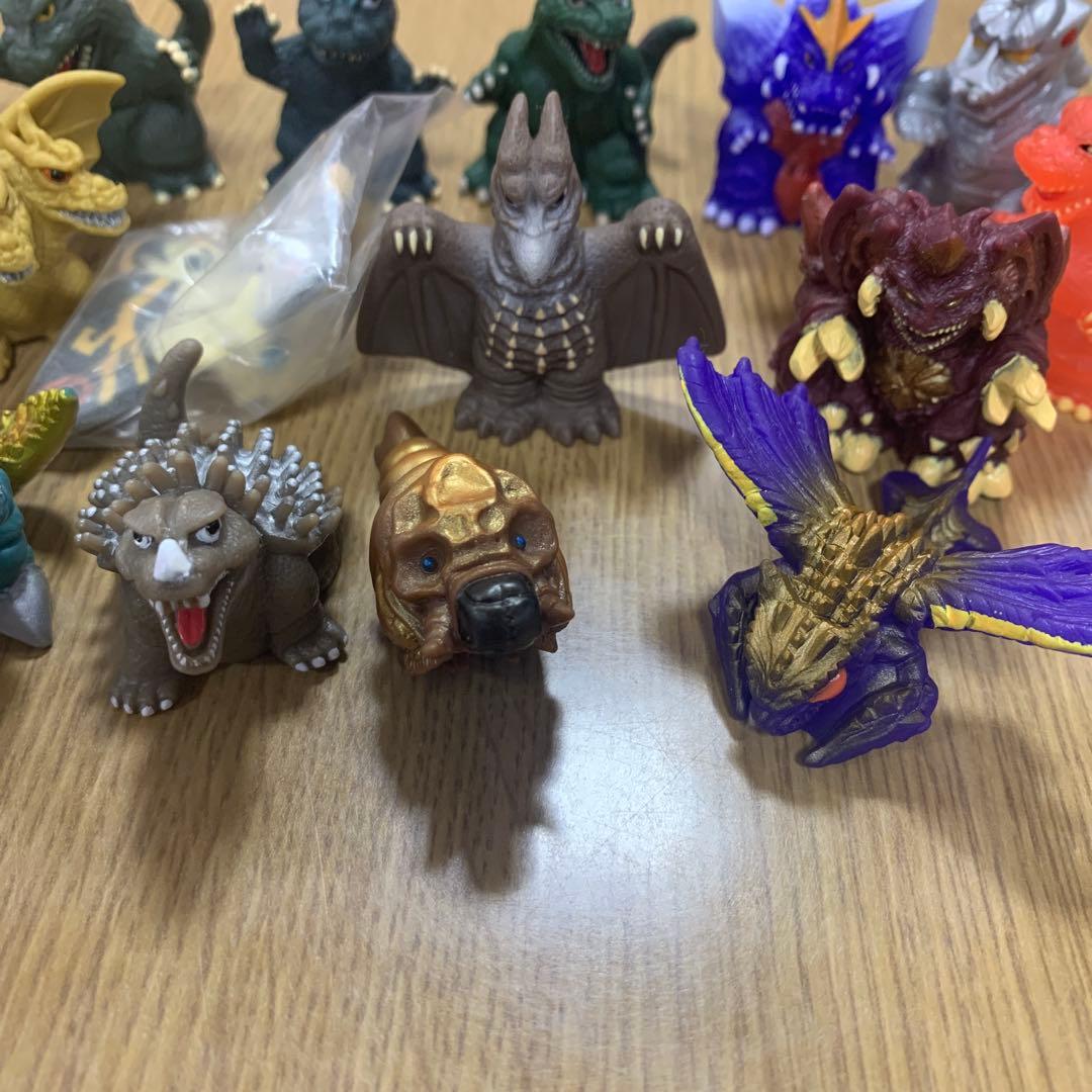 ゴジラ指人形セット