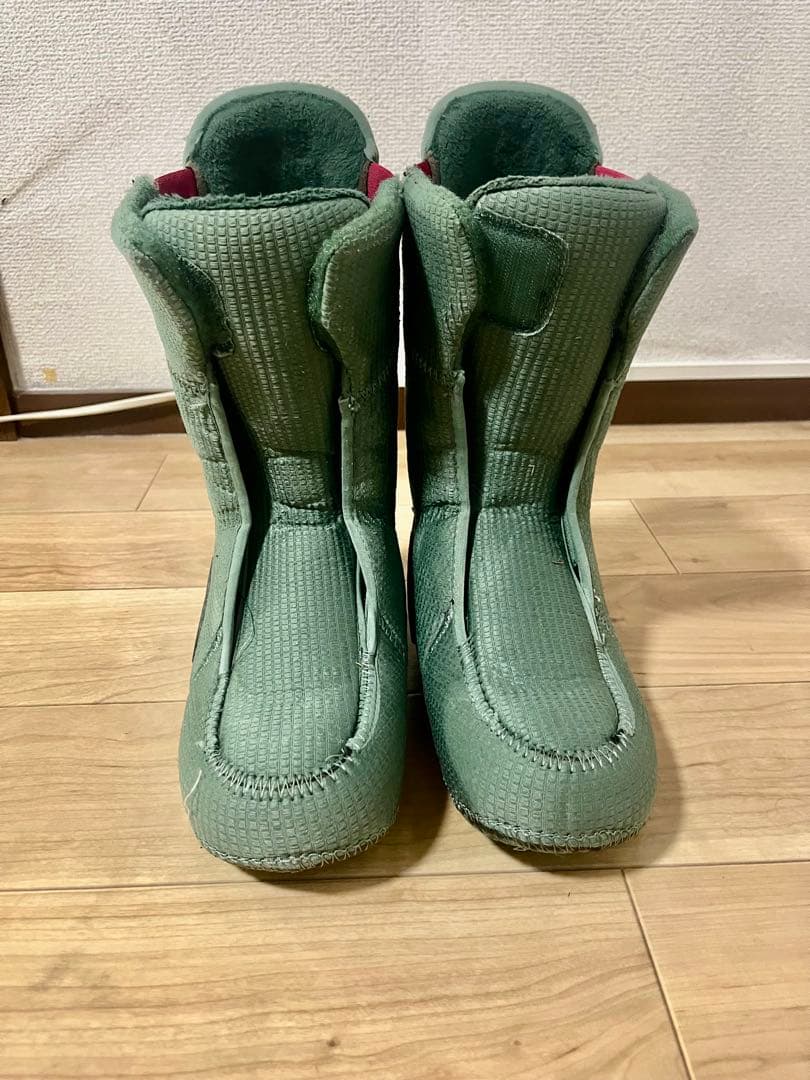 BURTON 女性用スノーボードブーツ グリーン