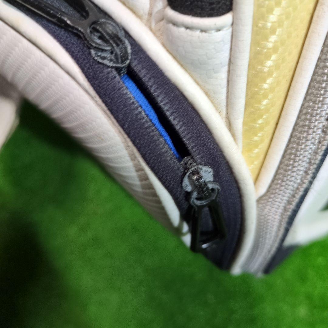 adidas GOLF ツアー モールドデザイン キャディバッグ　アディダス