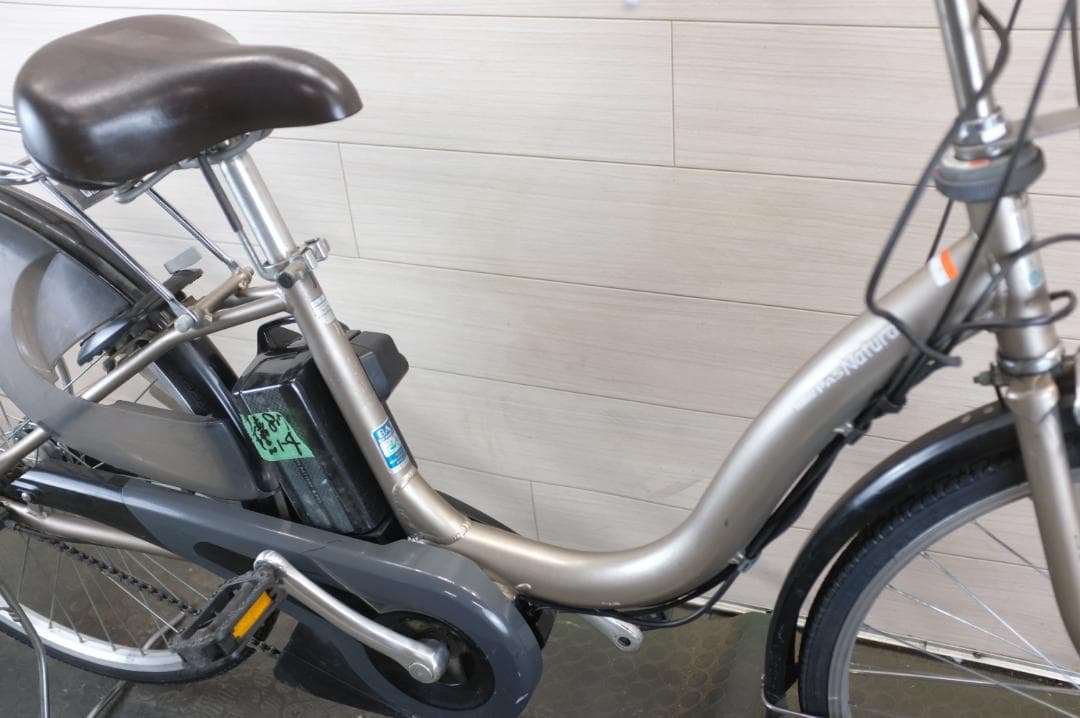電動自転車 ヤマハPAS　26インチ　3段　8.7Ah タイヤ新品