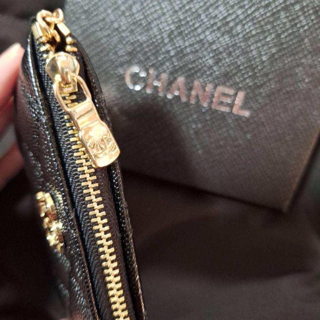 大人気❣️最安 CHANELゴールドロゴ キルティングケース ノベルティ