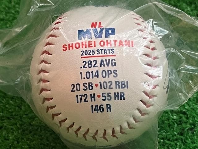 大谷翔平2025NL・MVP受賞ローリングス社記念ボール/US限定販売品