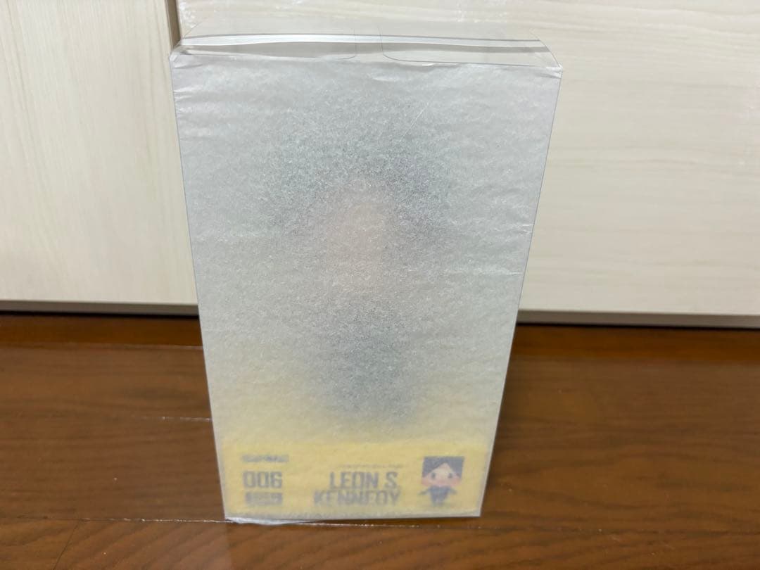 【新品未開封】レオン・S・ケネディ VOXENATION ぬいぐるみ