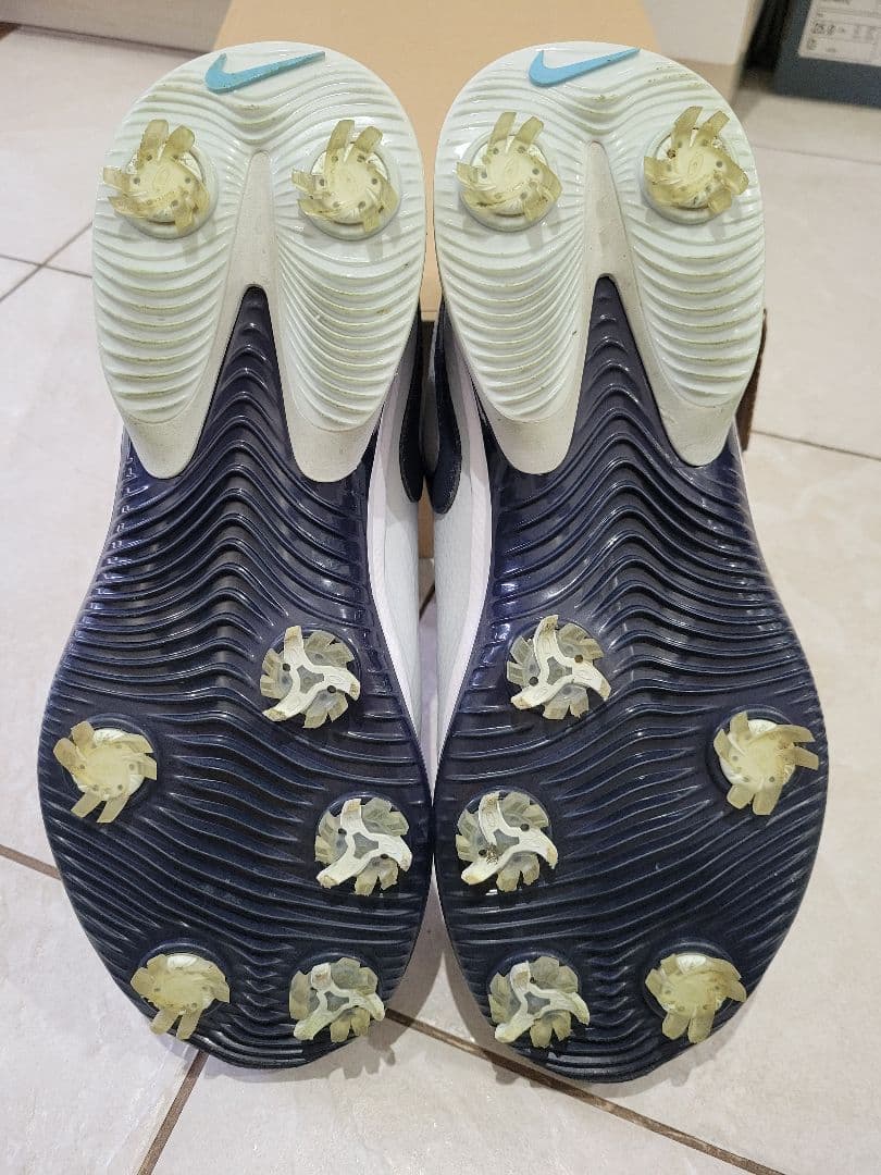 Nikeエアズームビクトリーツアー3 BOA搭載 ゴルフシューズ