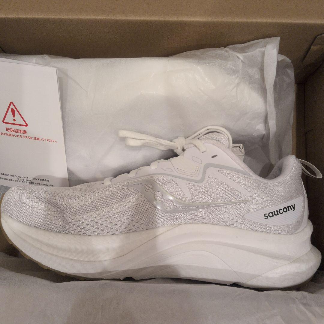 Saucony　TEMPUS2 ホワイト　26.5cm