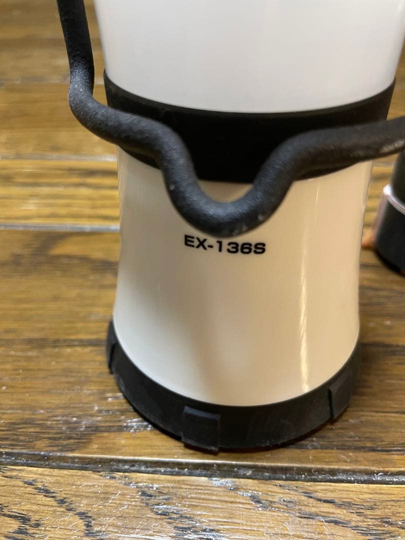 GENTOS SOL-036CとEX-136Sと