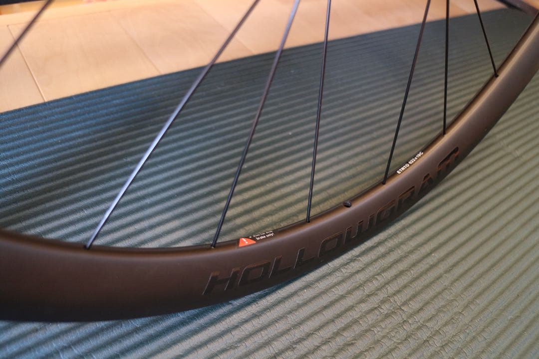 【未使用】Hollowgram 35 カーボンディスクホイール　シマノ11s