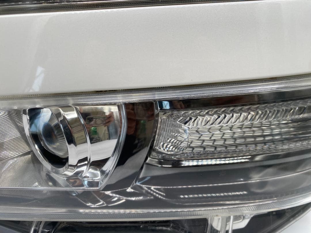 トヨタ ヴェルファイア 20系 純正 HID ヘッドライト左右セット バラスト付