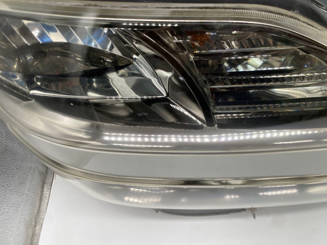 トヨタ ヴェルファイア 20系 純正 HID ヘッドライト左右セット バラスト付
