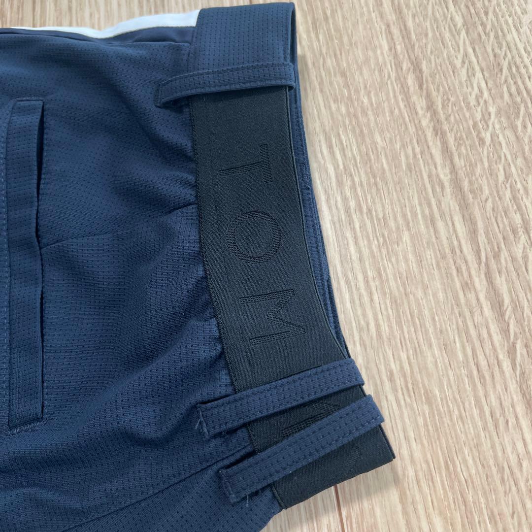   ゴルフ　ネイビー　ショートパンツ