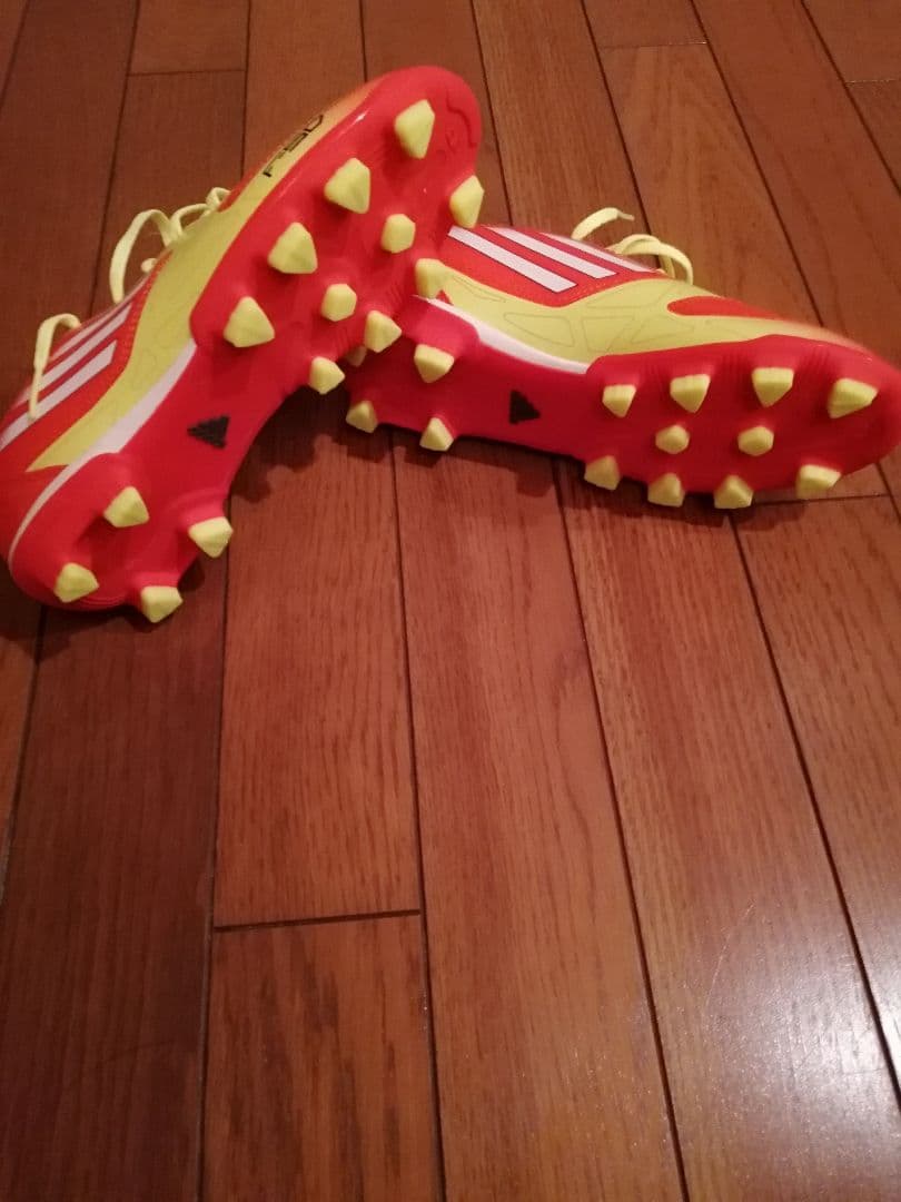 アディダスアディゼロ　F50