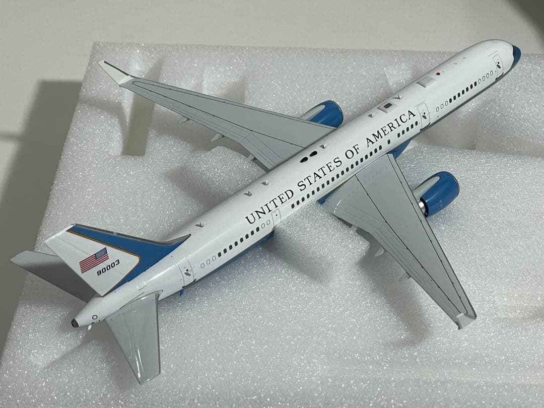 インフライト1/200 C-32A (757-200) アメリカ空軍