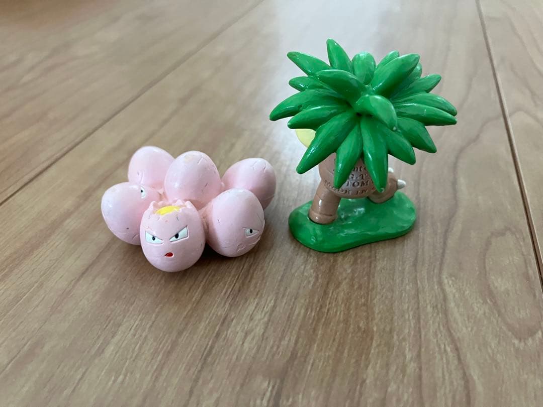 ポケモン　モンコレフィギュア　タマタマ＆ナッシー